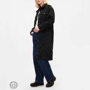 GAP Longline Sherpa Lined ‘Icon’ denim jacket in faded black 🩶 🖤